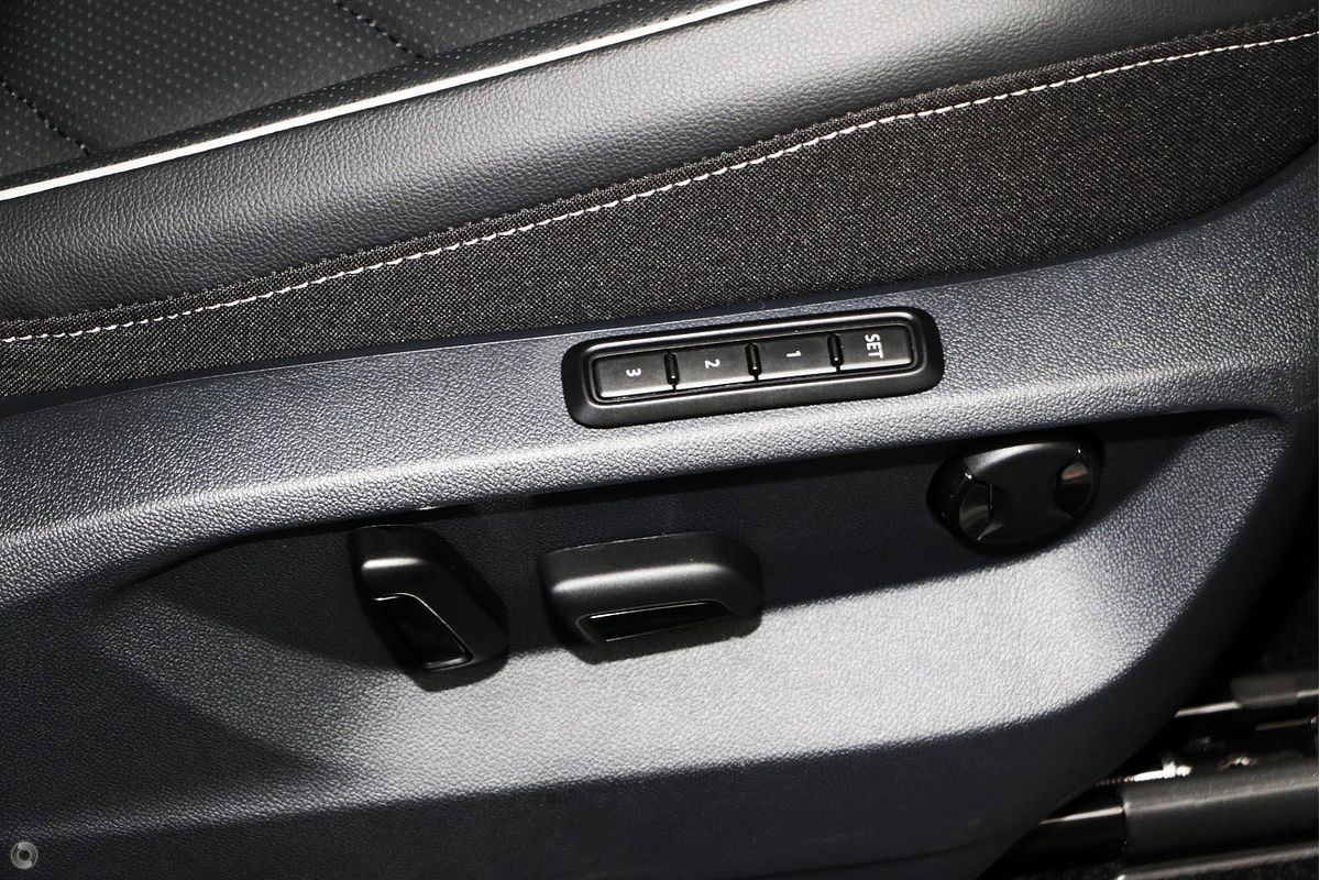 2024 Volkswagen Tiguan Wolfsburg Edition Allspace 5N