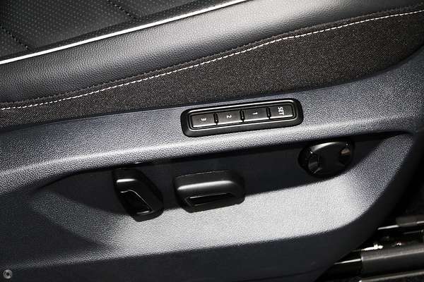 2024 Volkswagen Tiguan Wolfsburg Edition Allspace 5N