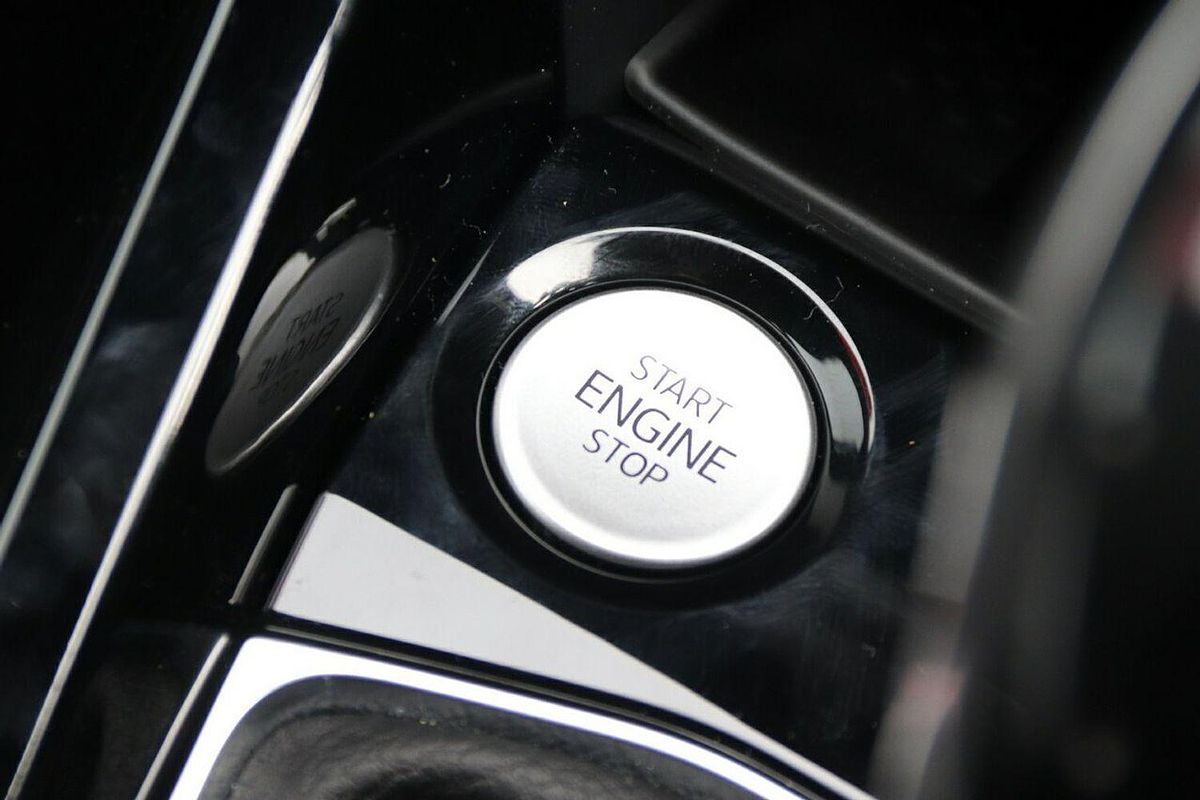 2024 Volkswagen T-Cross 85TSI R-Line D31