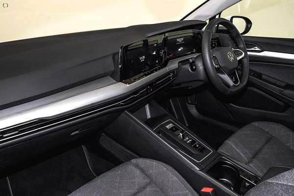 2025 Volkswagen Golf 110TSI Life 8.5