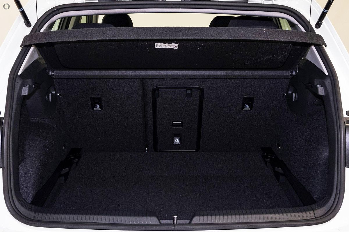 2025 Volkswagen Golf 110TSI Life 8.5