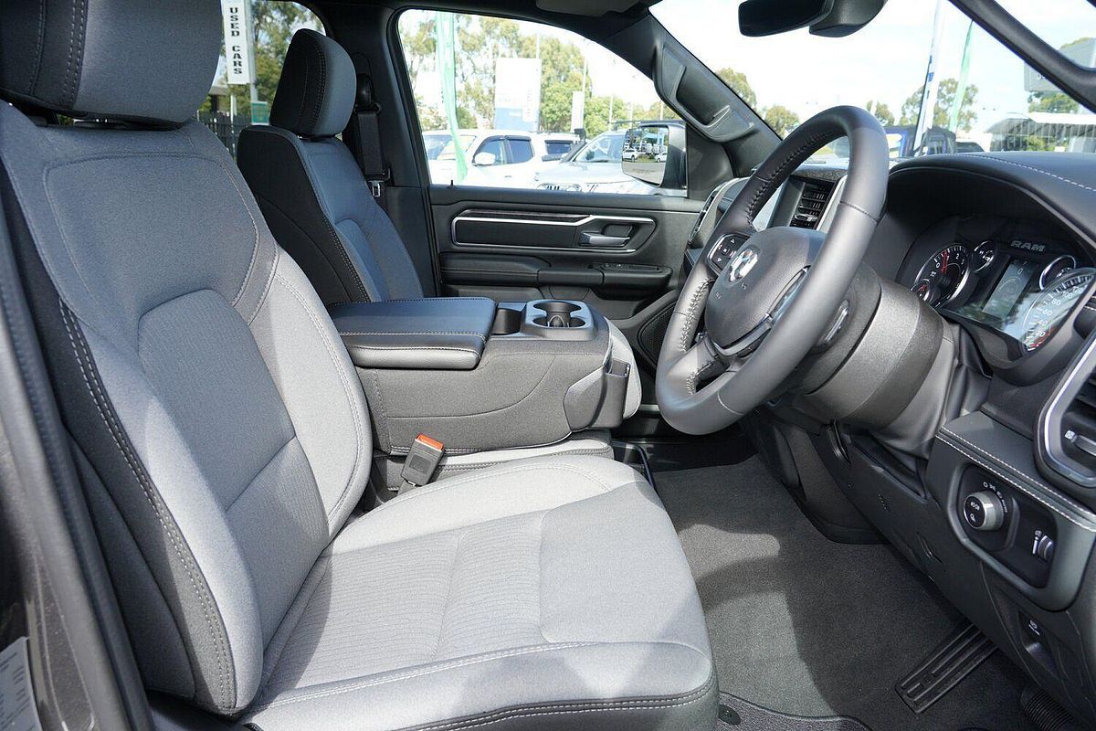 2023 RAM 1500 Big Horn DT 4X4 LWB