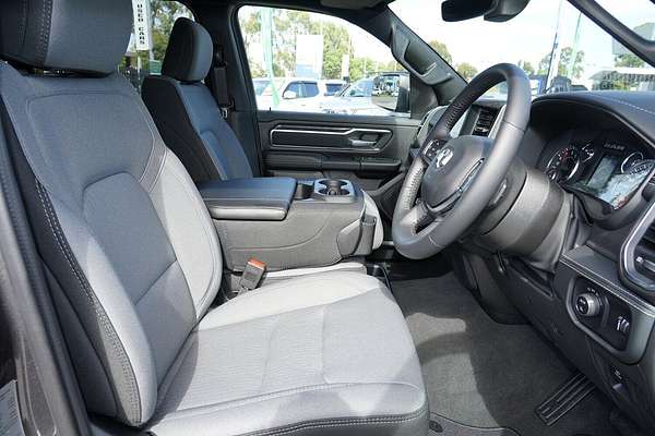 2023 RAM 1500 Big Horn DT 4X4 LWB
