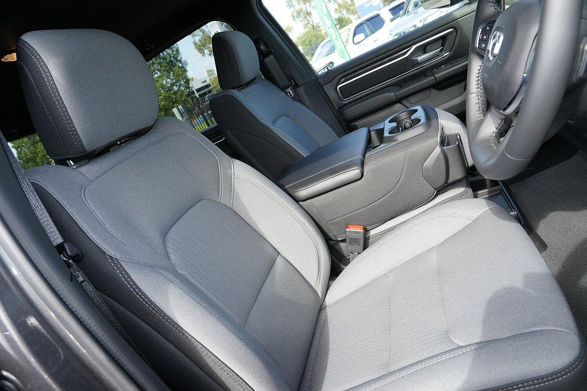 2023 RAM 1500 Big Horn DT 4X4 LWB