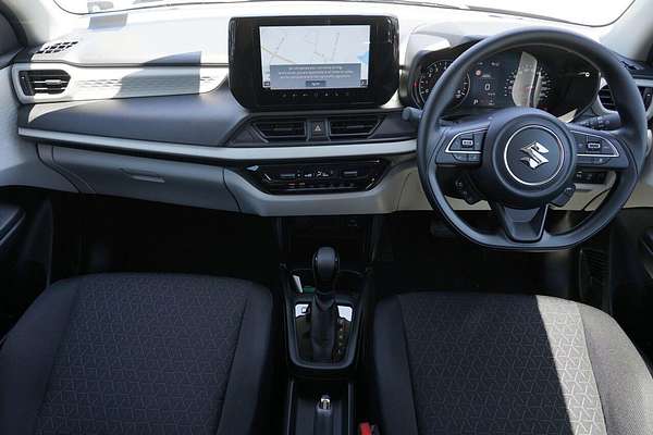 2024 Suzuki Swift Hybrid UZ