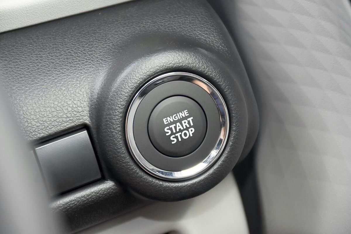 2024 Suzuki Swift Hybrid Plus UZ