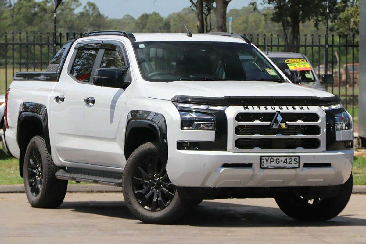 2024 Mitsubishi Triton GSR MV 4X4