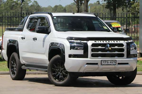 2024 Mitsubishi Triton GSR MV 4X4