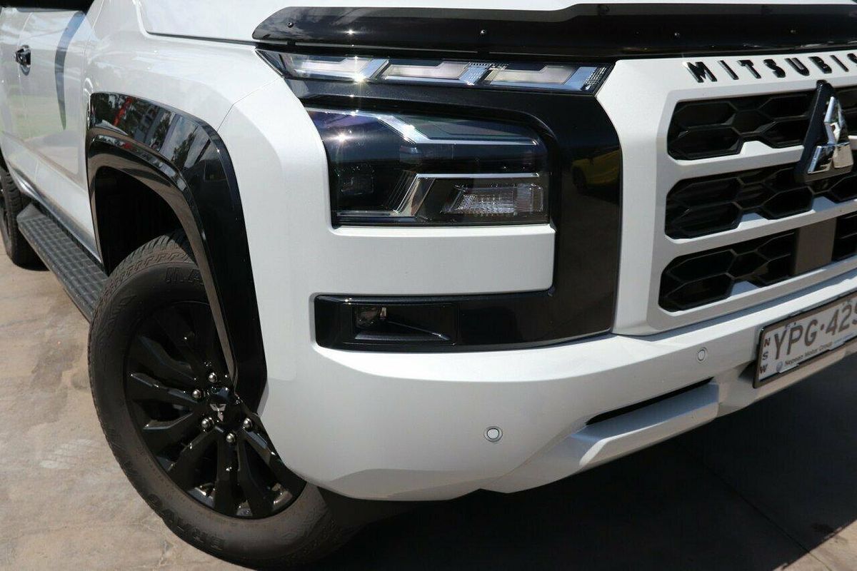 2024 Mitsubishi Triton GSR MV 4X4