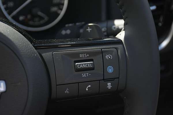 2024 Nissan X-TRAIL ST-L T33