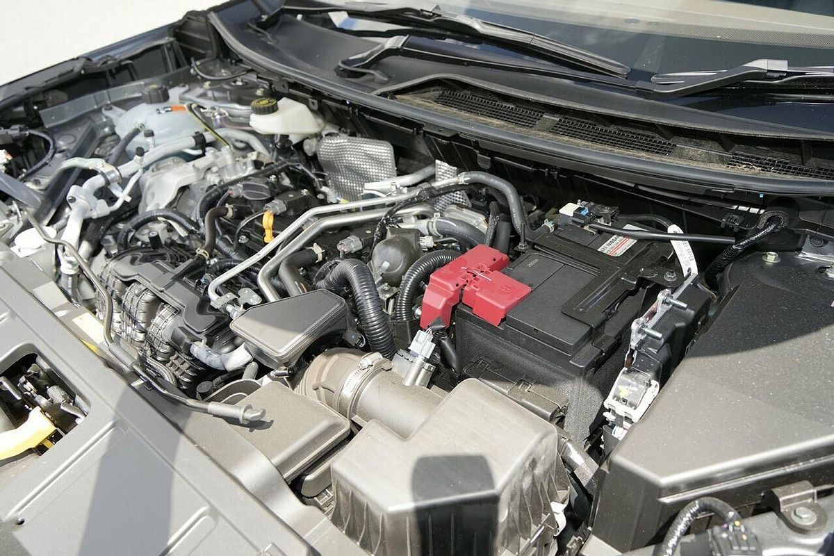 2024 Nissan X-TRAIL ST-L T33