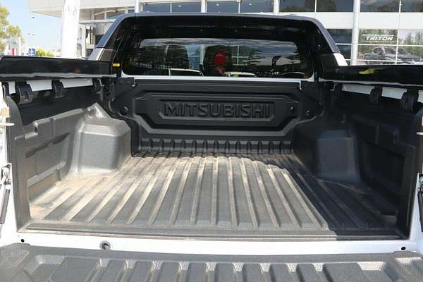 2024 Mitsubishi Triton GSR MV 4X4