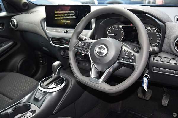 2024 Nissan JUKE ST F16