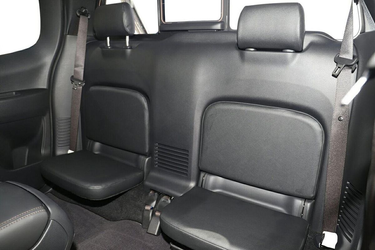2024 Nissan Navara PRO-4X D23 4X4