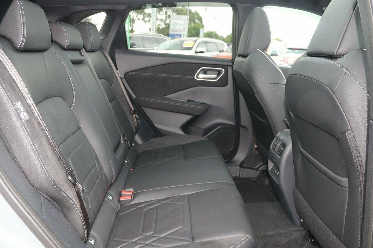 2024 Nissan QASHQAI N-DESIGN e-POWER J12