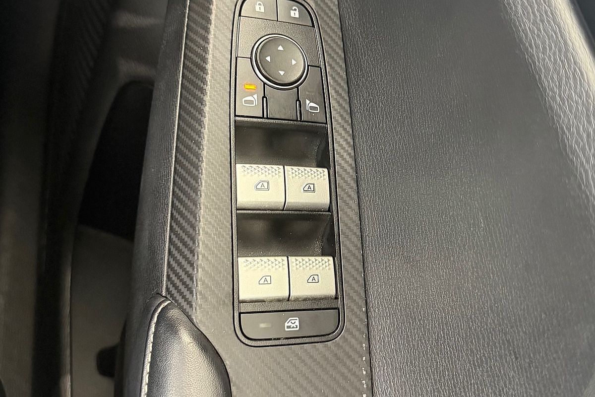 2022 Mitsubishi Outlander ES ZM