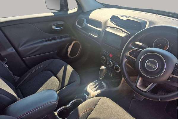 2017 Jeep Renegade Limited BU