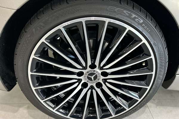 2023 Mercedes-Benz C-Class C300 W206