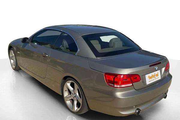 2007 BMW 3 Series 335i E93