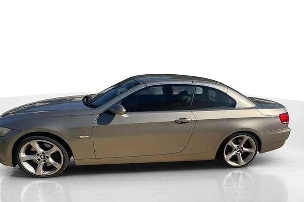2007 BMW 3 Series 335i E93