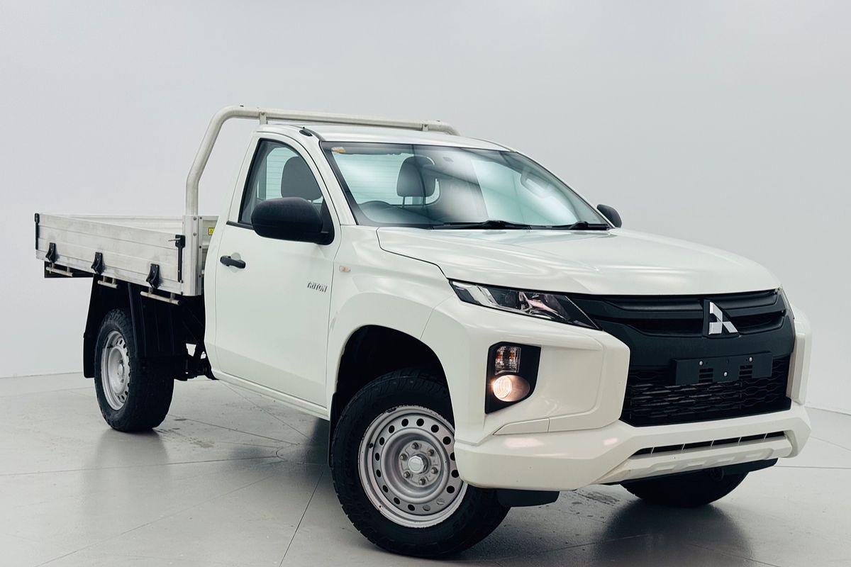 2021 Mitsubishi Triton GLX MR 4X4