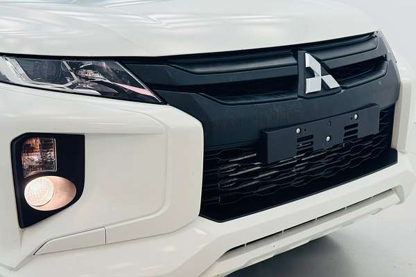 2021 Mitsubishi Triton GLX MR 4X4