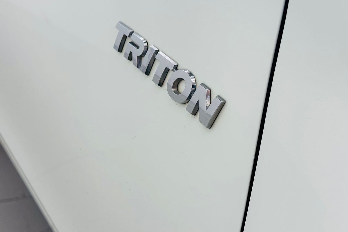 2021 Mitsubishi Triton GLX MR 4X4