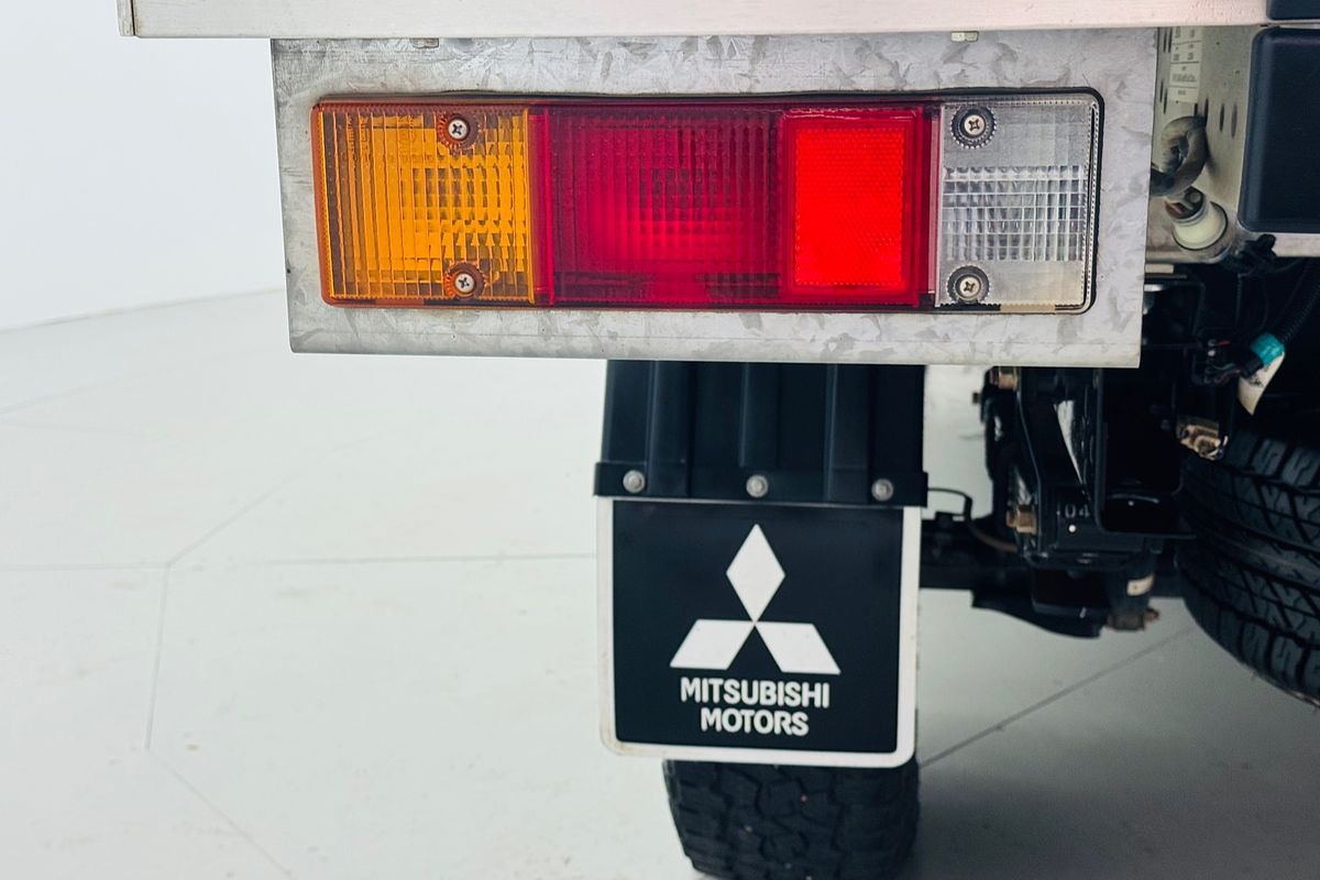 2021 Mitsubishi Triton GLX MR 4X4