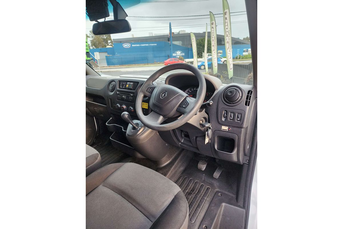 2017 Renault Master  X62 LWB