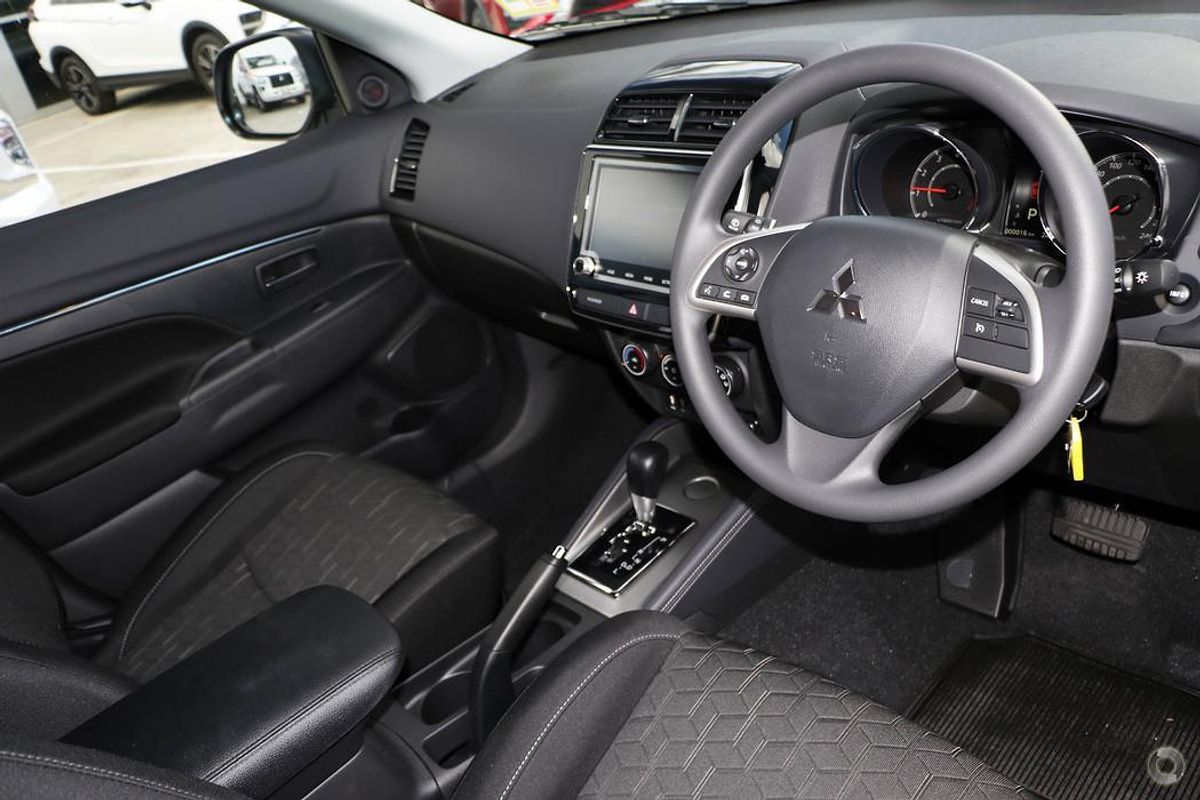 2024 Mitsubishi ASX GS XD