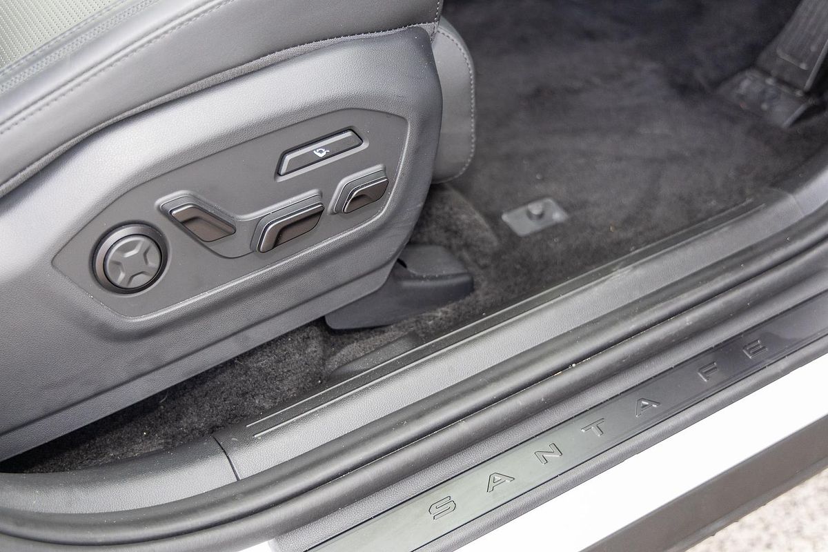 2024 Hyundai Santa Fe Hybrid Calligraphy MX5.V1