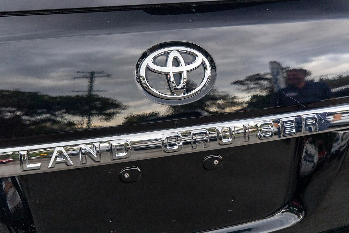 2019 Toyota Landcruiser VX URJ202R