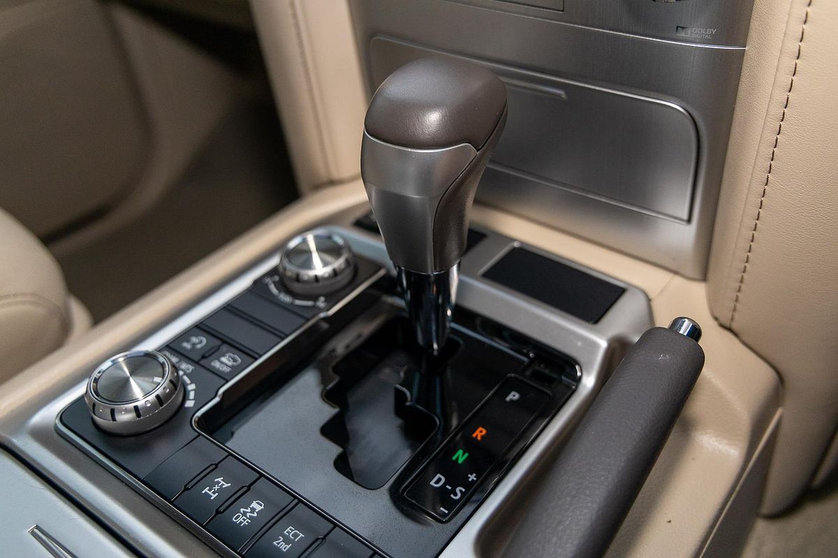 2019 Toyota Landcruiser VX URJ202R