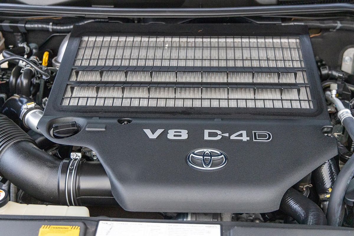 2019 Toyota Landcruiser VX URJ202R