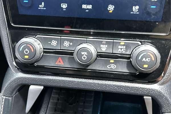 2024 Ford Everest Platinum 3.0L