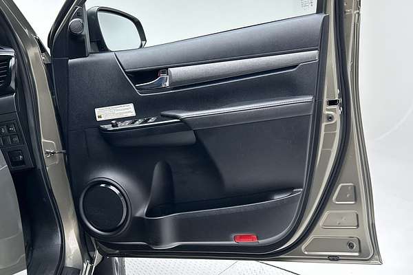 2021 Toyota Hilux Rogue GUN126R 4X4