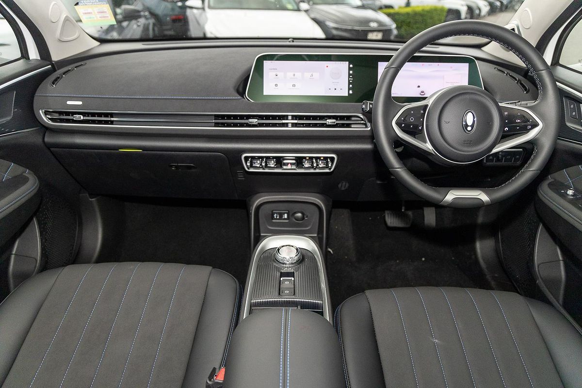 2025 GWM Ora Standard Range ES11