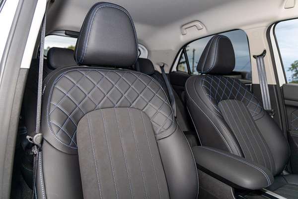 2025 GWM Ora Standard Range ES11