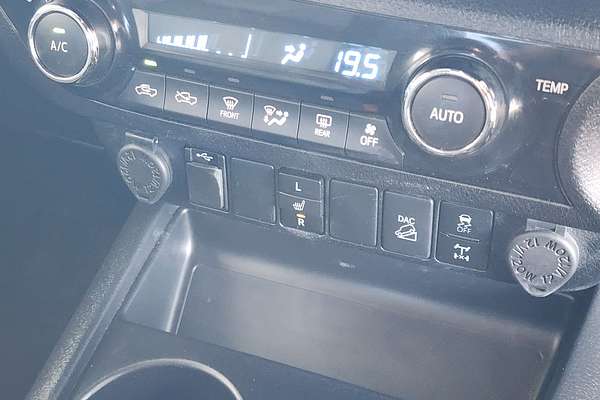 2020 Toyota Hilux Rogue GUN126R 4X4