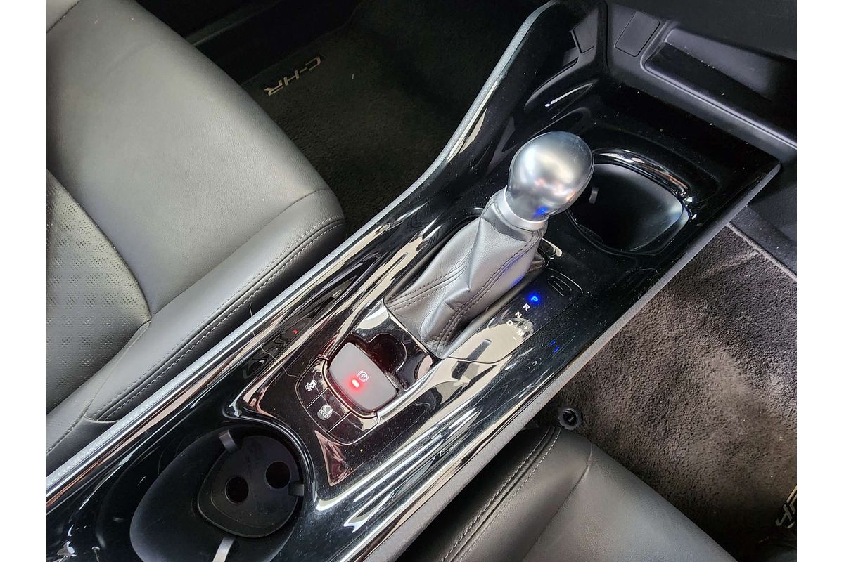 2019 Toyota C-HR NGX50R