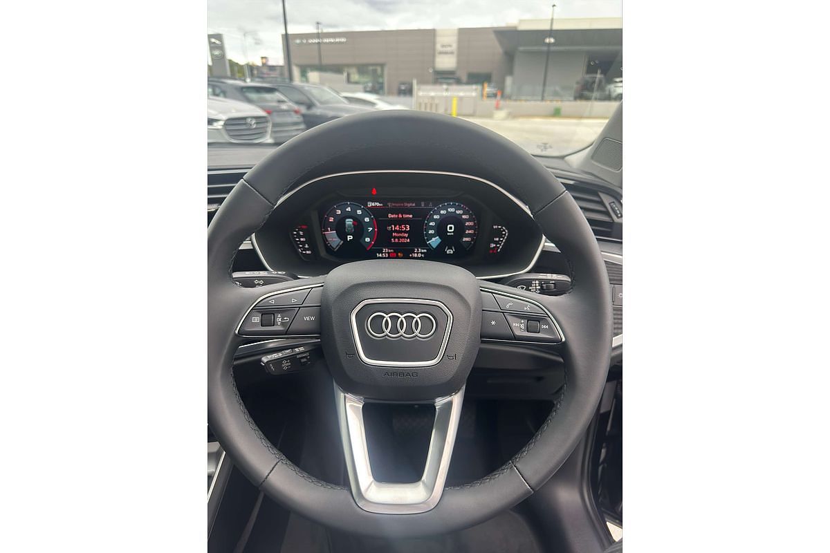 2024 Audi Q3 35 TFSI F3