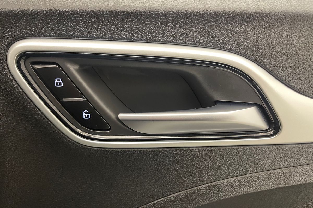 2023 MG ZS Excite AZS1