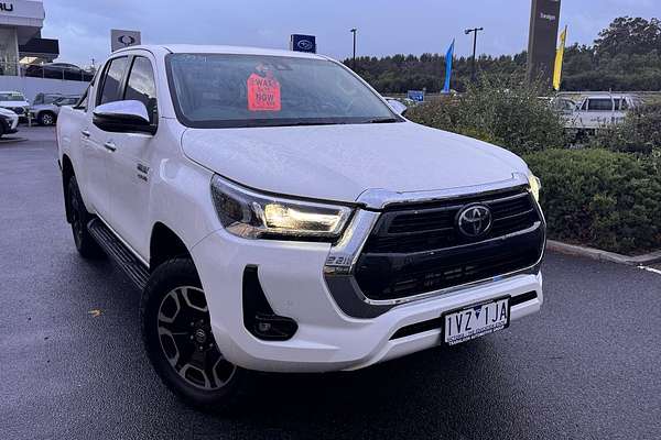 2022 Toyota Hilux SR5 GUN126R 4X4