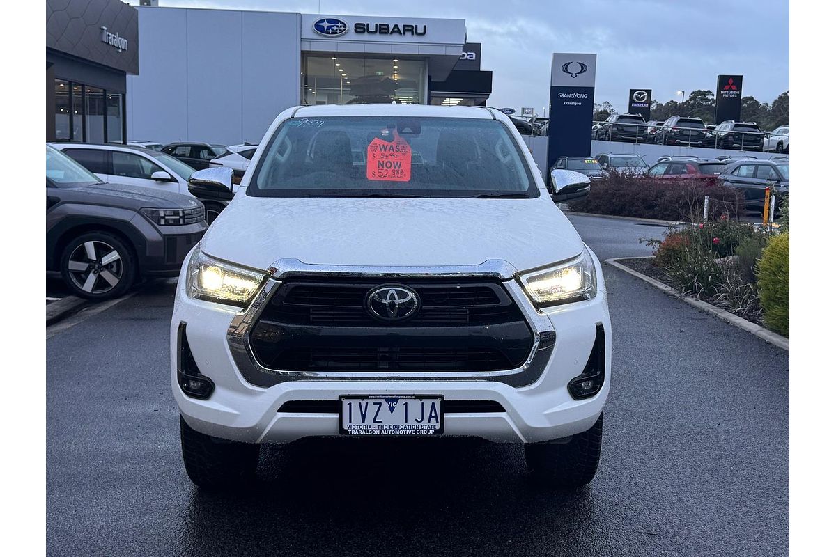 2022 Toyota Hilux SR5 GUN126R 4X4