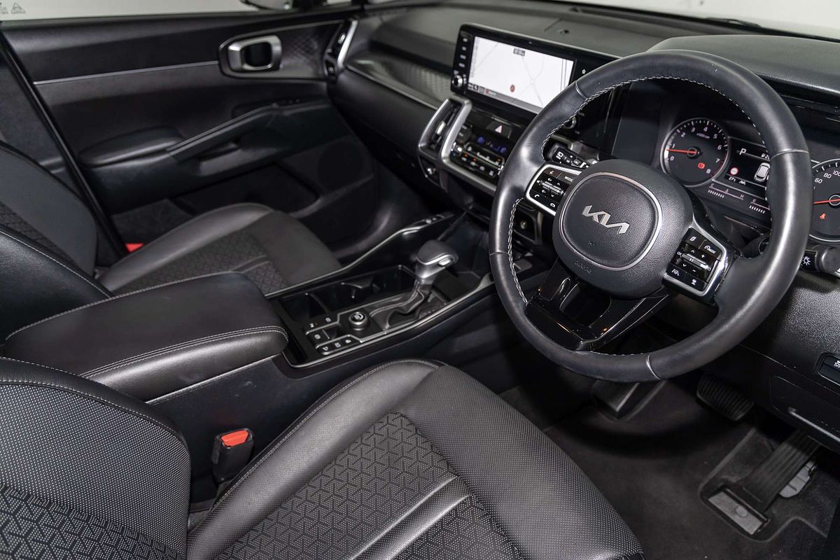 2023 Kia Sorento Sport MQ4