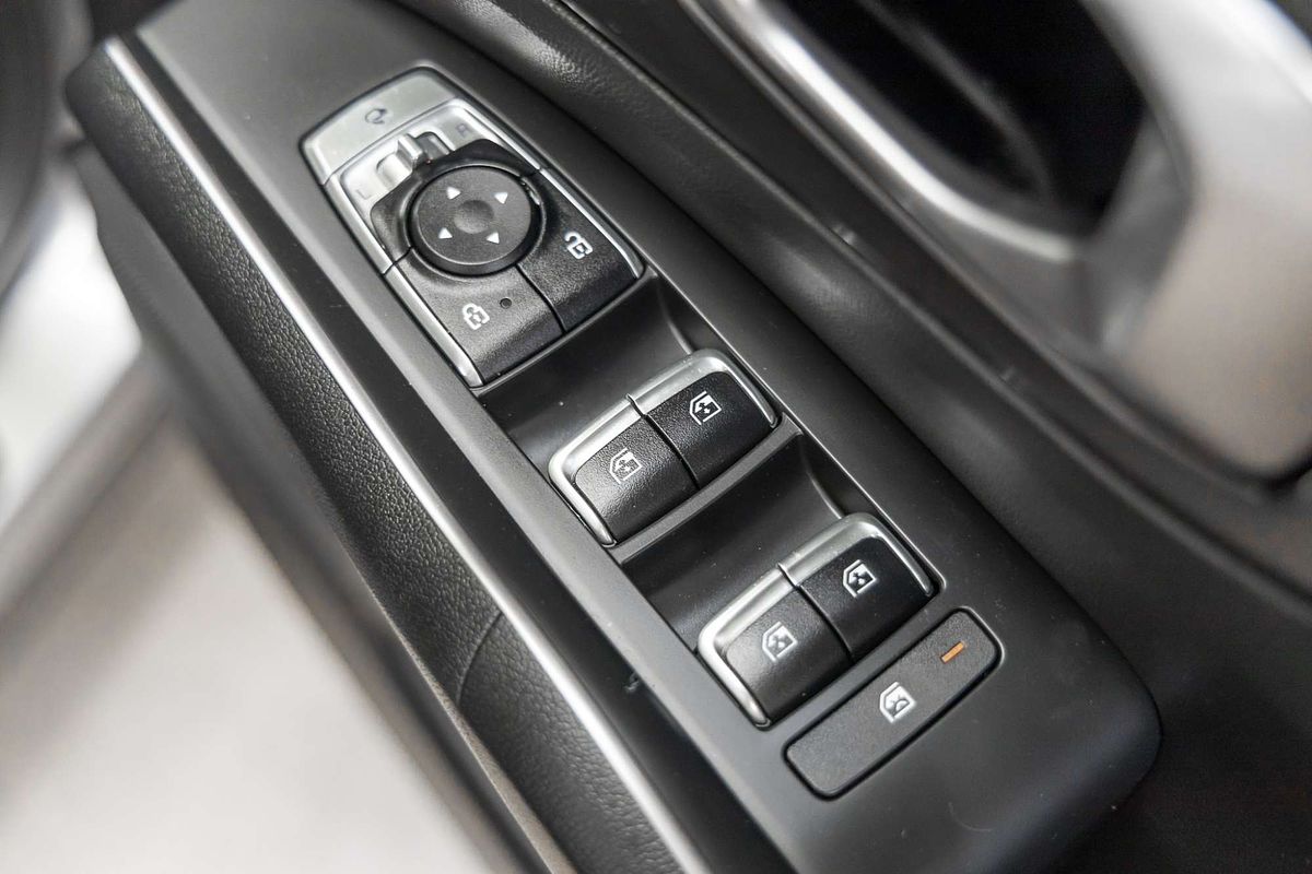 2023 Kia Sorento Sport MQ4