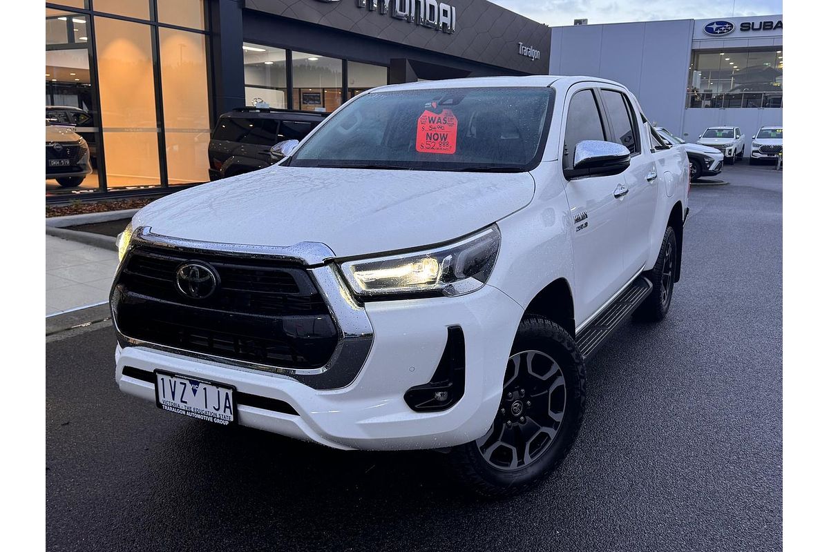 2022 Toyota Hilux SR5 GUN126R 4X4