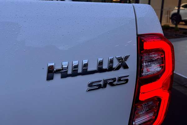 2022 Toyota Hilux SR5 GUN126R 4X4