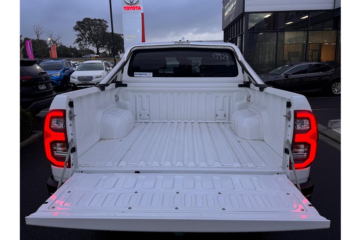 2022 Toyota Hilux SR5 GUN126R 4X4
