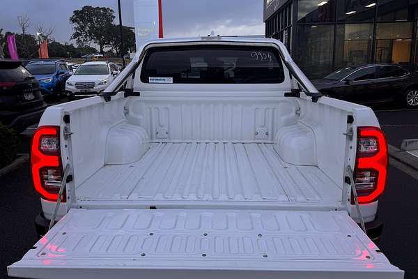 2022 Toyota Hilux SR5 GUN126R 4X4